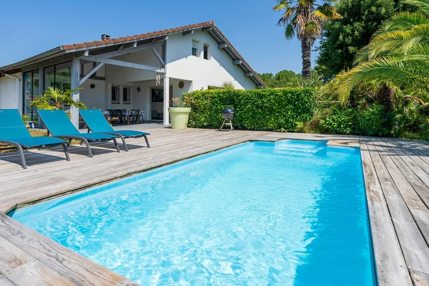 Villa 'Charming Landes House with Private Pool, Wi-Fi and Air Conditioning' - Image 1