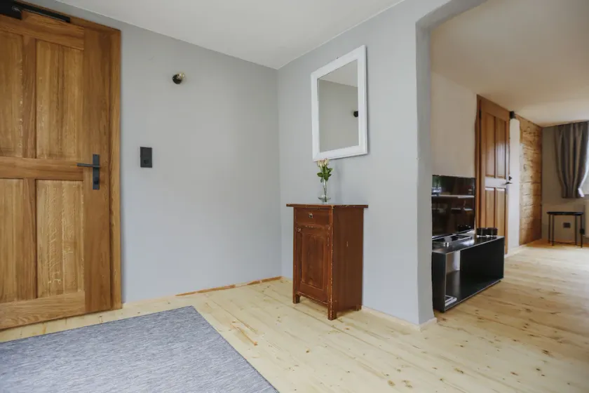 *HEINRICH* Wohnung mit Balkon im jüdischen Viertel - Image 1