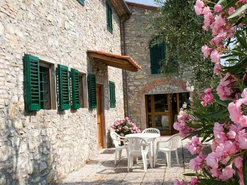 Tuscan heaven Vinci and Pistoia - Image 1
