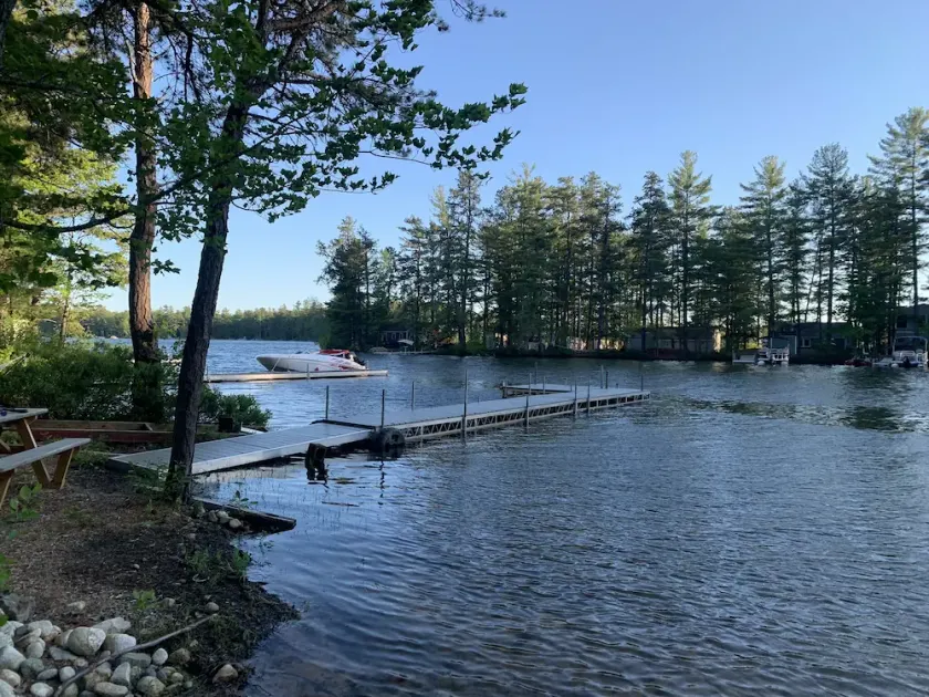 Cozy year round cottage on Square Pond with gradual sandy beach. - Image 1