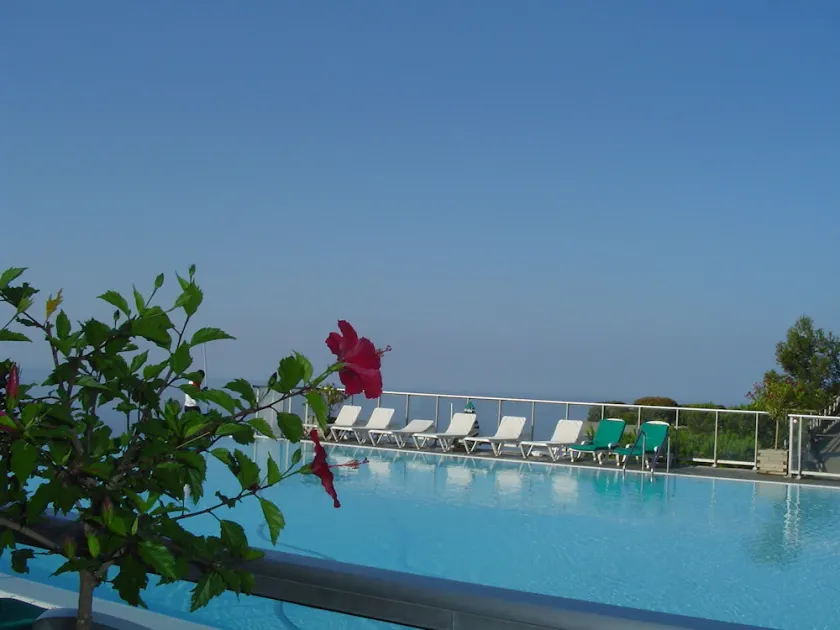 Sea view apartment **** - Image 1