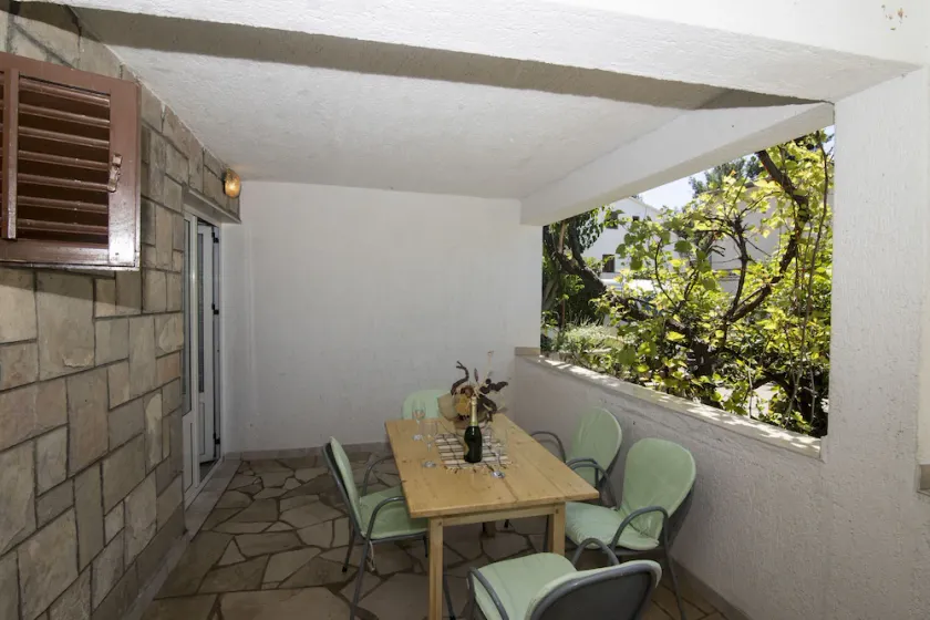 Apartments Tonin (18771-A1) - Ivan Dolac - island Hvar - Image 1