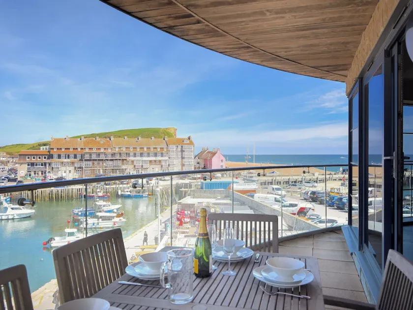 VENEZUELA, family friendly, country holiday cottage in West Bay - Image 1