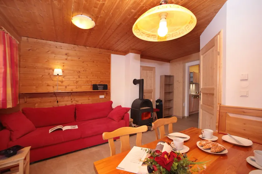 Staudi's ski hut Top11 in hut style directly on the piste Wood-burning stove - Image 1