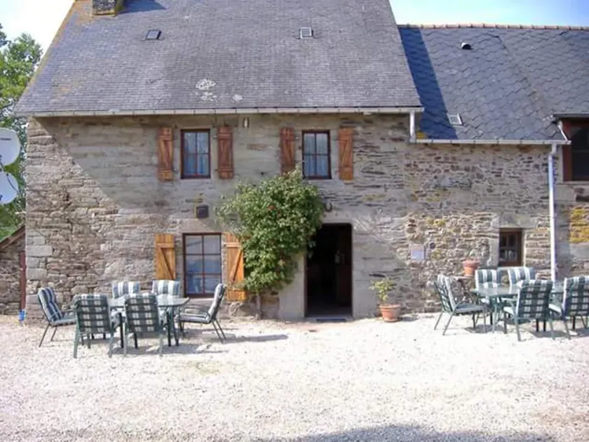 The Farmhouse Le Cosquer - Image 1