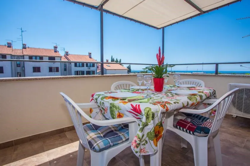E3 con due camere da letto e vista mare - Image 1