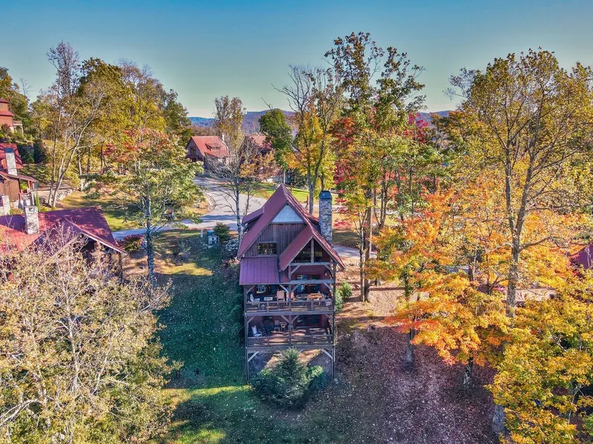 Bag End At Eagles Nest - Image 1