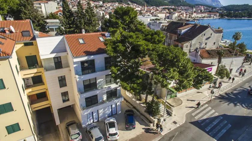 Makarska Center Apartments - Image 1