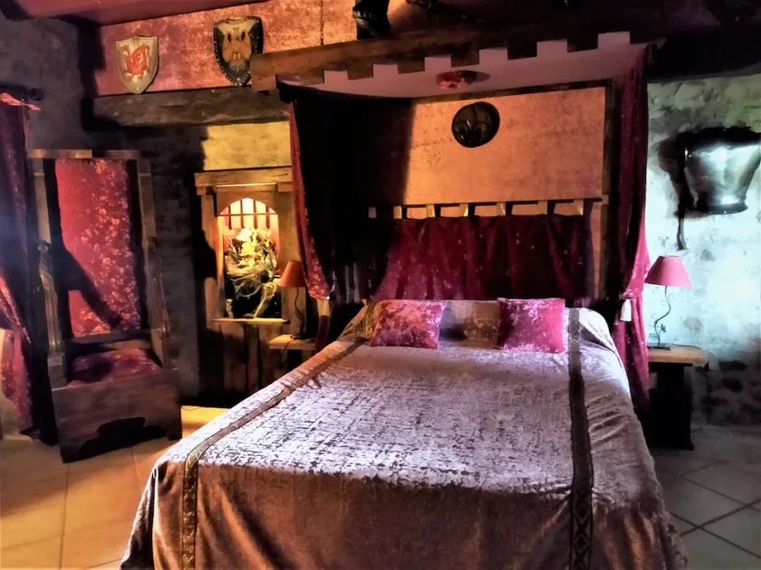 The Wizards' Magical Inn and Its Escape Game - Image 1