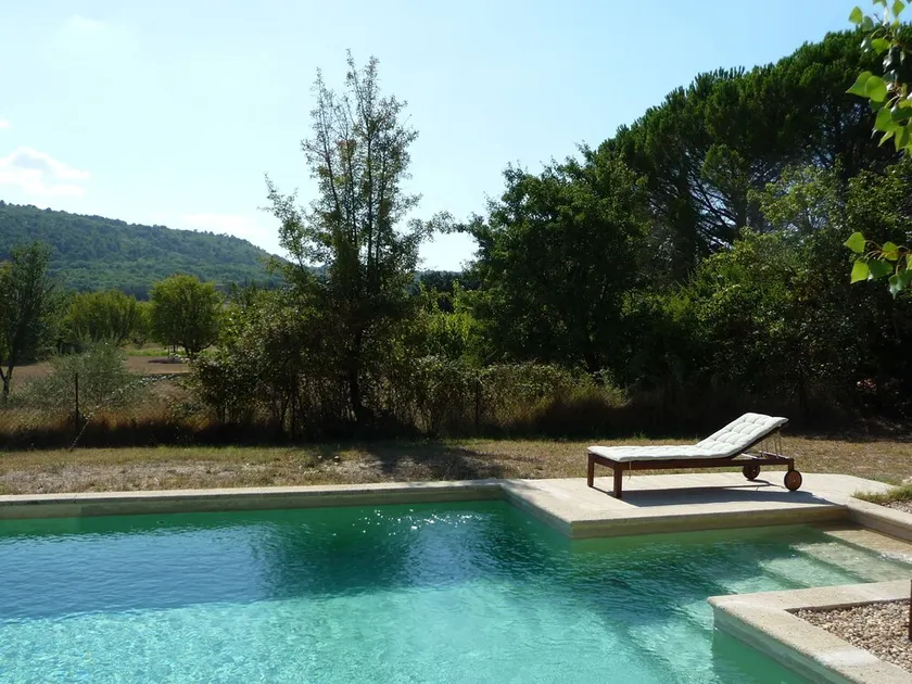 Gordes, 2 houses with swimming pool 10x5m, air conditioner, - Image 1