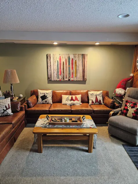 ❄ Smugglers Notch Getaway ❄ 5 bed vacation home! Room for everyone. - Image 1