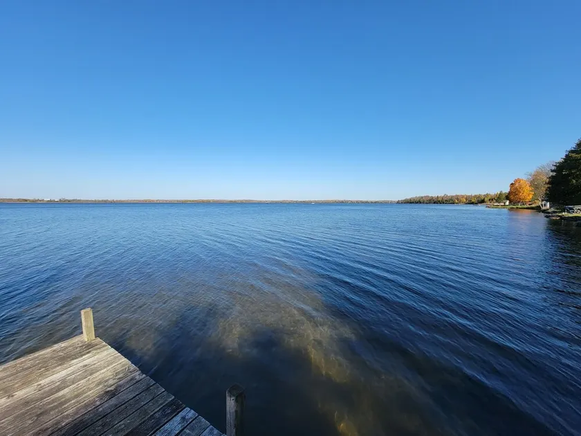 Private Waterfront Escape | Stunning Sunsets | Canal Lake - Image 1