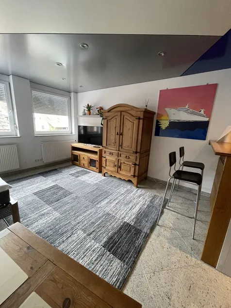 1 room apartment with kitchen and bathroom - Image 1