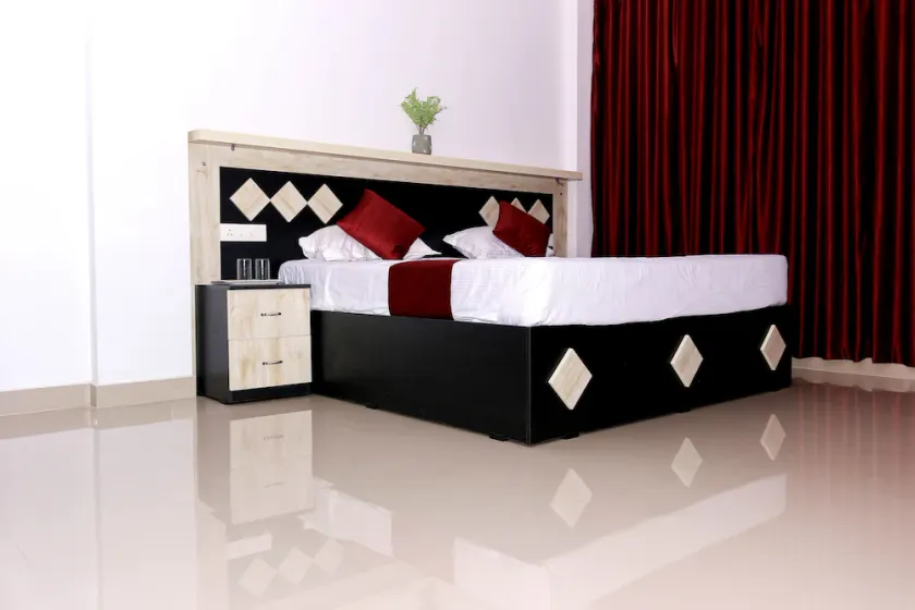 CLOUDFOSTER..The Home-stay crowned with nature - Image 1