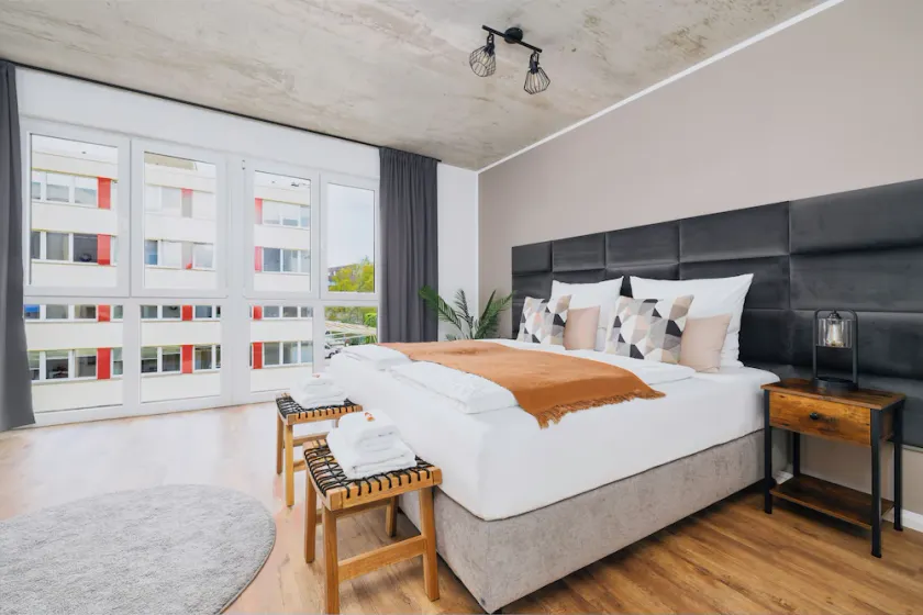 Svyvo Cologne - Serviced Apartments Ehrenfeld - Image 1