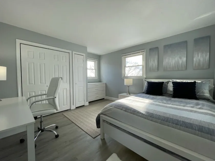 Bell Hill Modern 2BD Condo near Hospitals | HBHS - Image 1