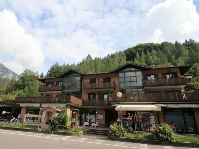 Schöne Wohnung für 5 Gäste mit  W-LAN, TV, Terrasse und Haustiere erlaubt - Image 1