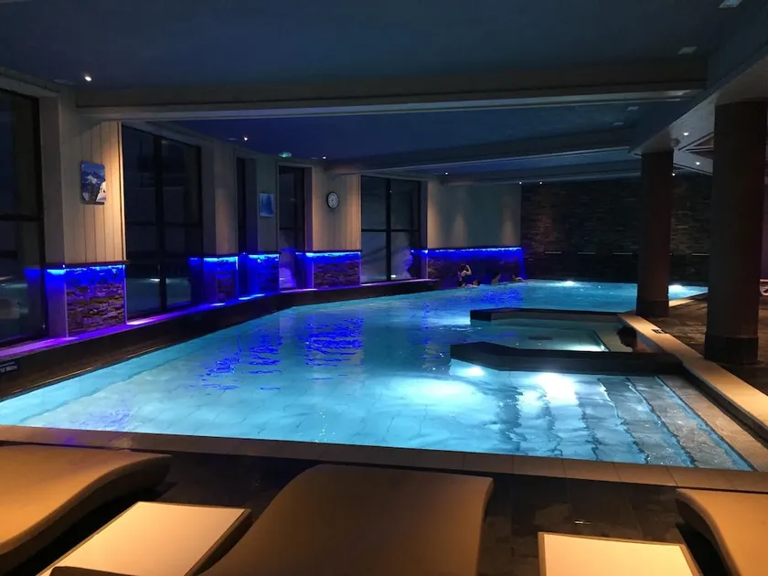 PREMIUM Luxury Residence 5 stjerner, 8 personer, Swimmingpool. Sauna, Hammam, Dagpleje, Pkg - Image 1