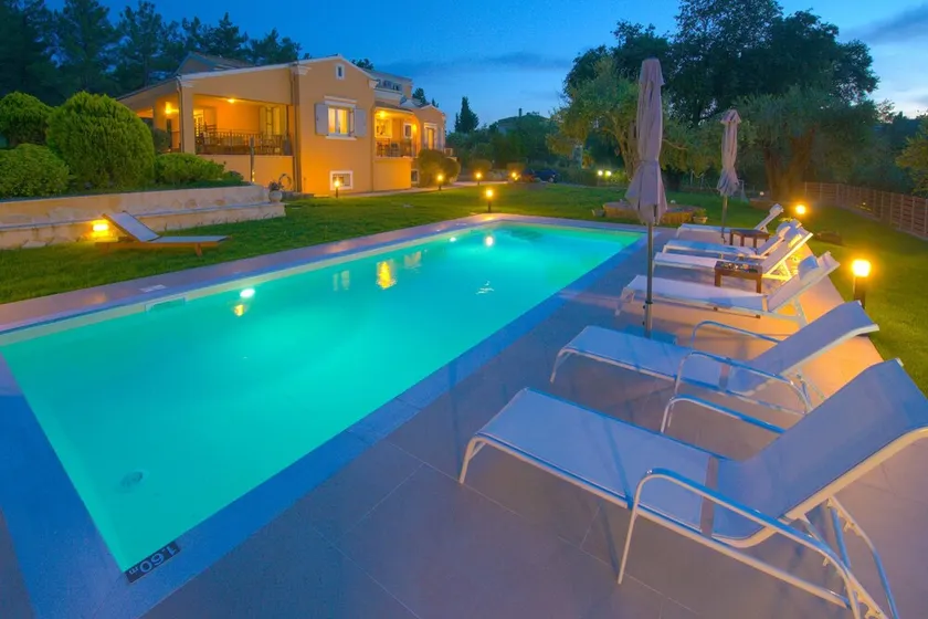 Villa Spyrelia - Image 1
