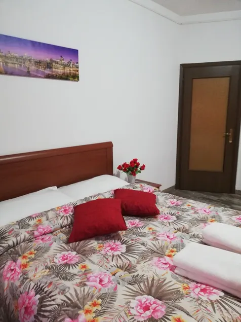 Holiday Guesthouse - Image 1