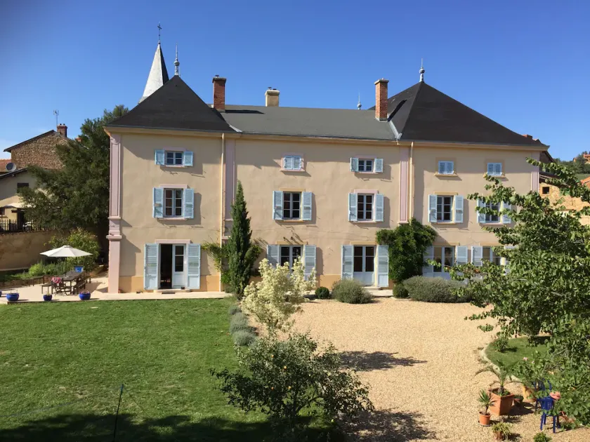 Bienvenue dans notre belle maison au coeur du Beaujolais. - Image 1