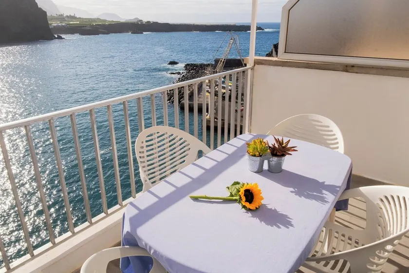 Apartment in first sea line / WiFi - Image 1