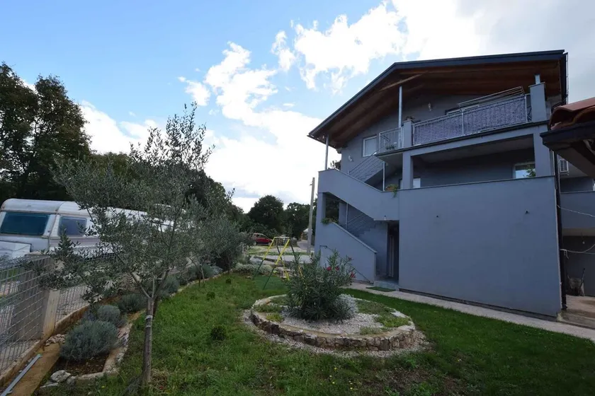 Holiday apartment with balcony and internet access - Image 1