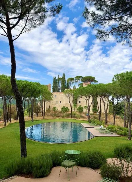 Hotel Castello di Reschio - Image 1