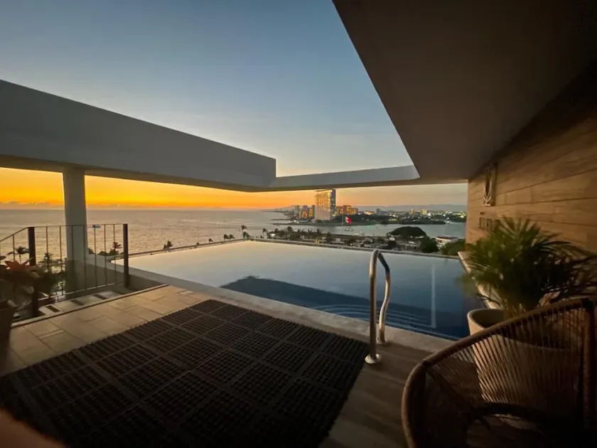 Loft Amber <br>Located in front of one of the most exclusive beaches in the bay - Image 1