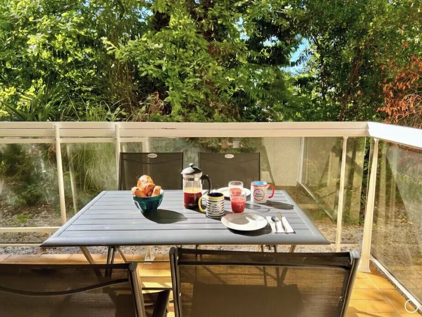 Appartement avec piscine quartier de l Aiguillon - Image 1