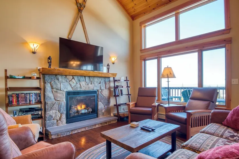 Rock Pond Condo Green Drake 25 - Gorgeous ski in ski out condo on Saddleback Mountain - Image 1