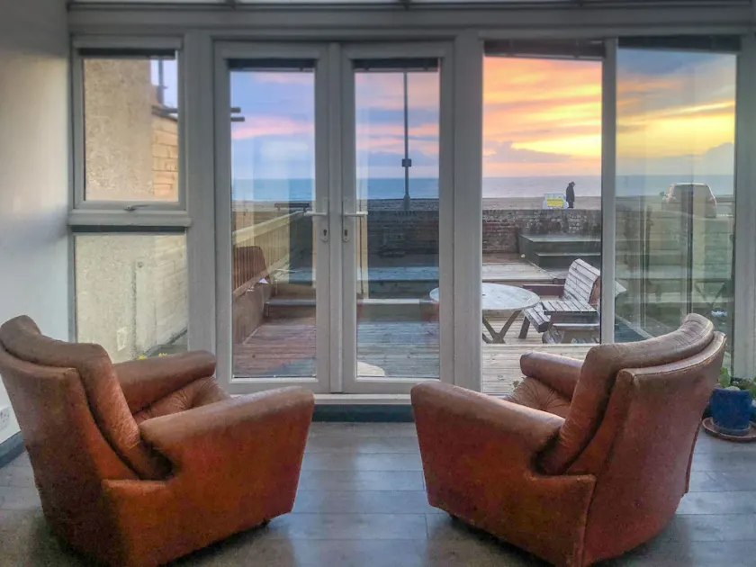 Sunset Beach House By Air Premier - Image 1
