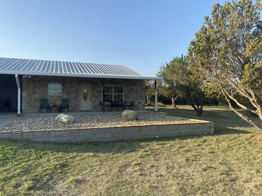 Welcome to DD's Country BnB-50acres-NR:Winery/Goodfellow,San Angelo,Pet Friendly - Image 1