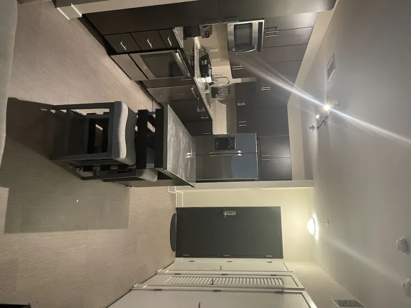 Buckhead Breathe Taking Condo - Image 1