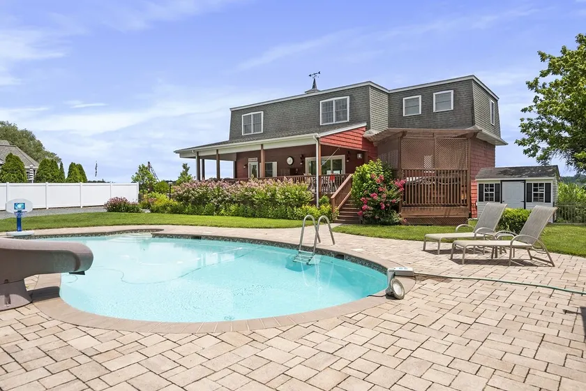 Breathtaking waterfront home on the Chester River - Image 1