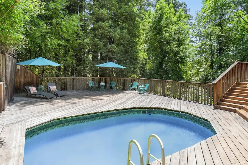 Stylish, Private, Sunny Spot close to Everything - Excellent Location! - Image 1