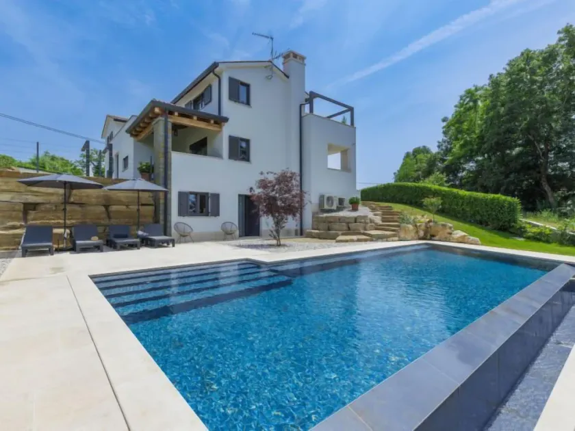 Rokvilla - Image 1