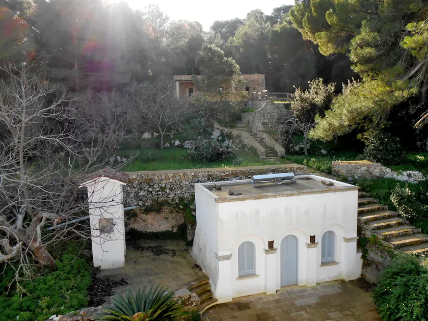 ¡Finca con antiguas casas de piedra rodeadas de vegetación! en el corazon de Salento! - Image 1