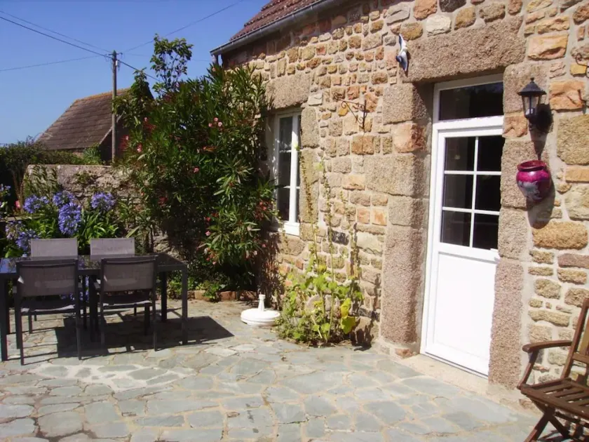 Peaceful house in Vicq-sur-Mer, 4 pers, with parking and pets allowed - Image 1