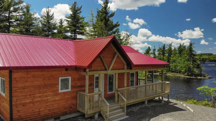 Beautyful Chalet with lakefront incl. access to private islands - Image 1
