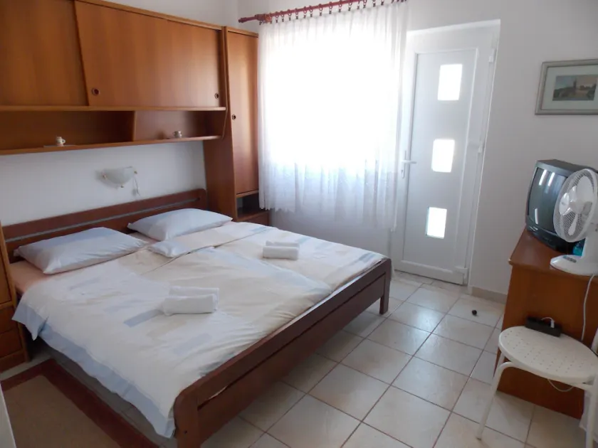 Studio flat with balcony and sea view Barbat (Rab) (AS-4862-a) - Image 1
