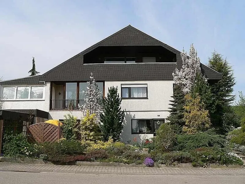 Große, komfortable Ferienwohnung in ruhiger Ortsrandlage. - Image 1