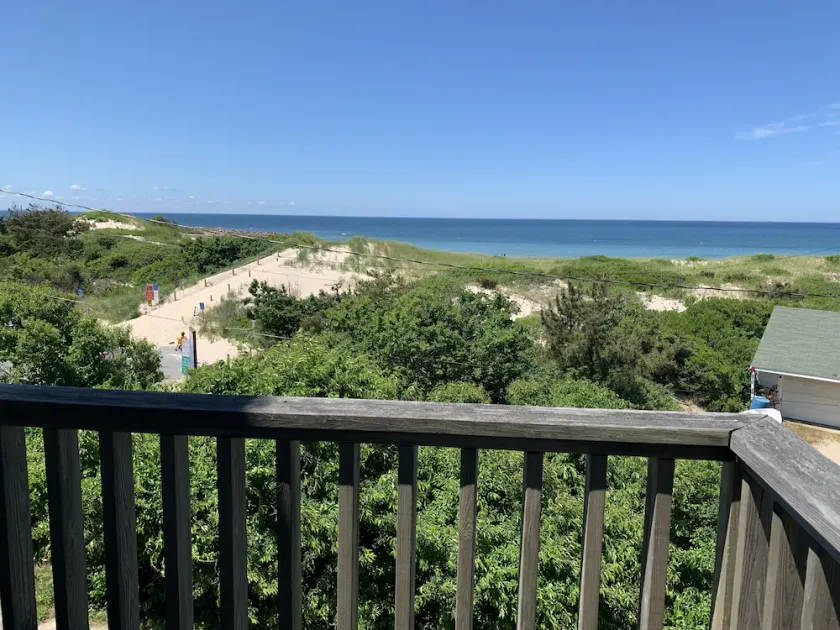 Corporation Beach-4 BR House - Image 1