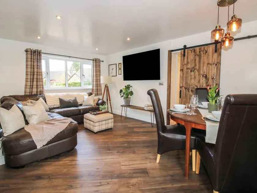 Blockley Lodge - Image 1