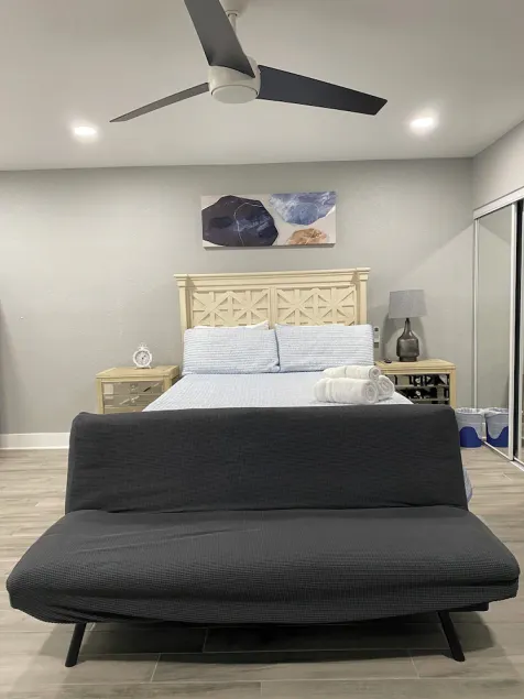 Charming Suite 1B/1B Centrally Located Tampa - Image 1