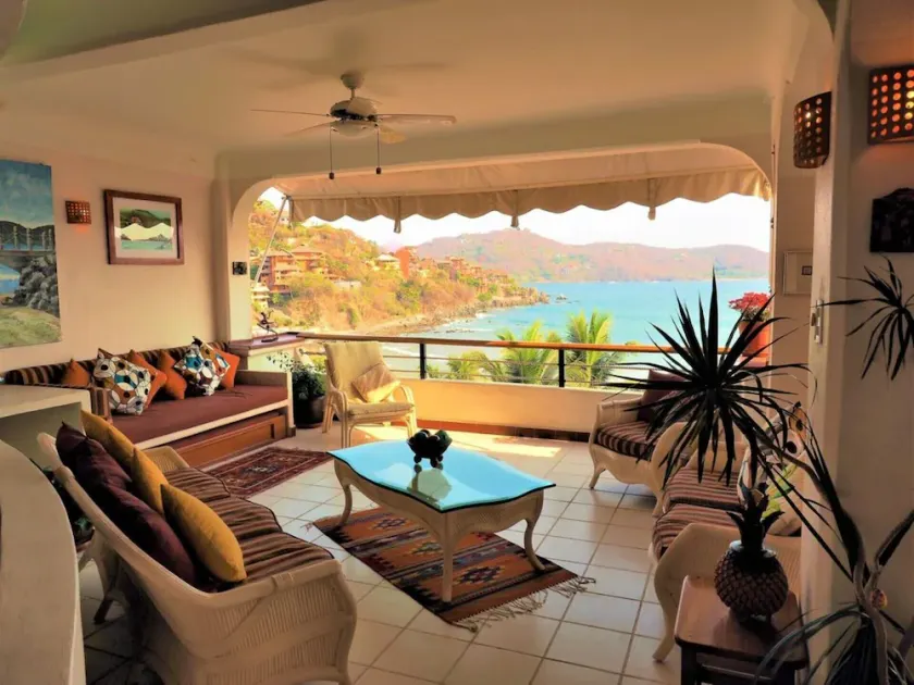 ‘One of a kind’ Luxurious Million $ Ocean View Beachfront Condo on Madera Beach - Image 1