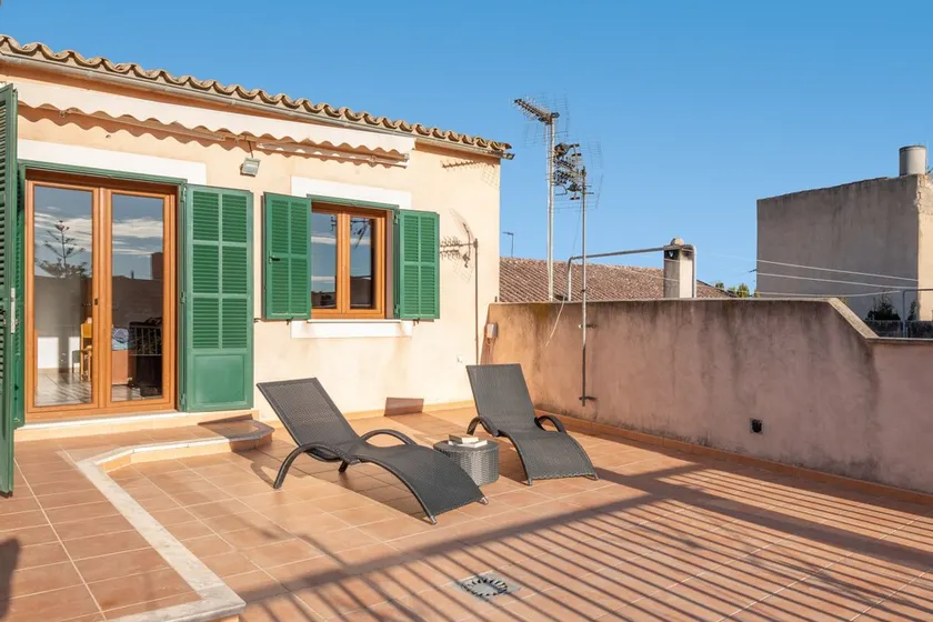 Hyggelig lejlighed med Wi-Fi, aircondition og terrasse - Image 1