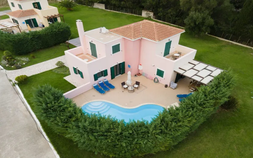 Fedra (3 bedrooms, Sleeps 6) - Image 1