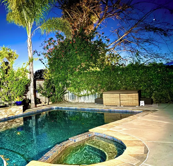 Private gated Villa with waterfall pool & spa near Mission Beach - pet friendly - Image 1