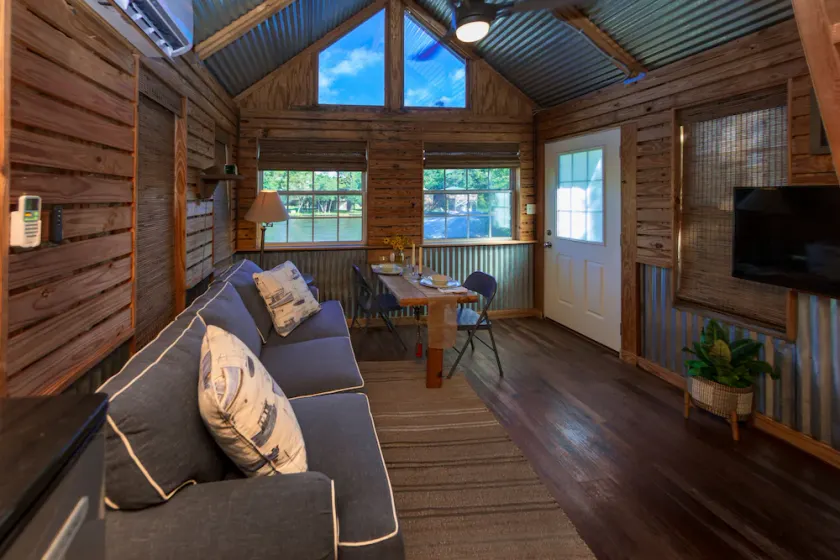 Bass-kin am Ufer des River-Tiny House - Image 1